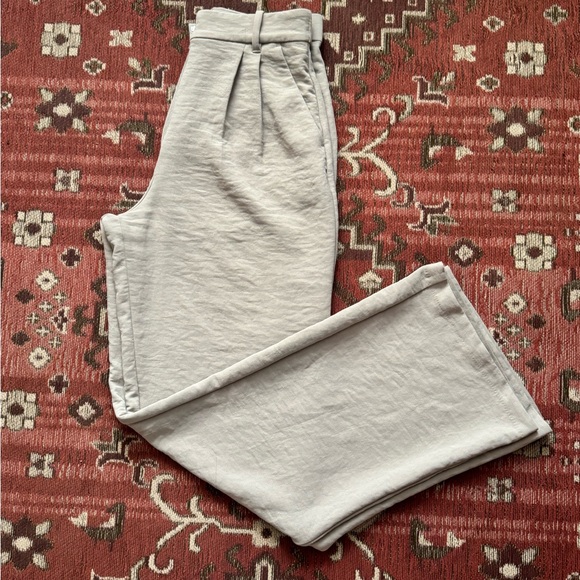 Abercrombie & Fitch Light Gray trousers - Picture 1 of 4